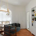 Penthouse With Jacuzzi On Private Terrace In Trastevere
