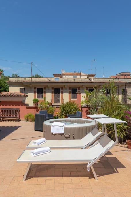 Penthouse With Jacuzzi On Private Terrace In Trastevere Apartamento Roma