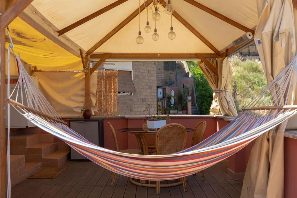 Penthouse With Jacuzzi On Private Terrace In Trastevere Apartamento Roma